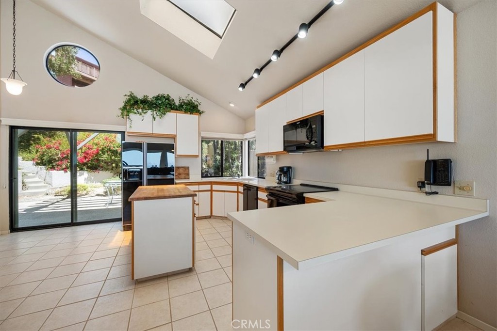 1174 Longview Ave, Pismo Beach, CA 93449