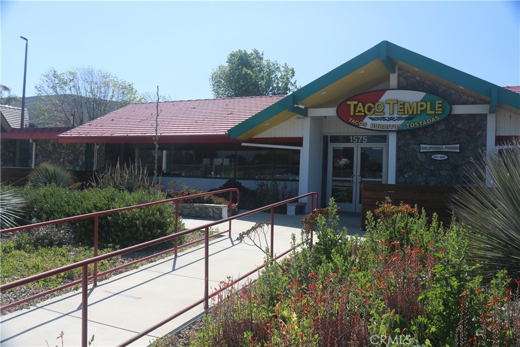 1585 Calle Joaquin, San Luis Obispo, CA 93405