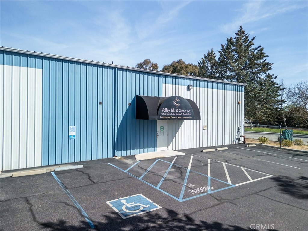 325 Santa Bella, Paso Robles, CA 93446