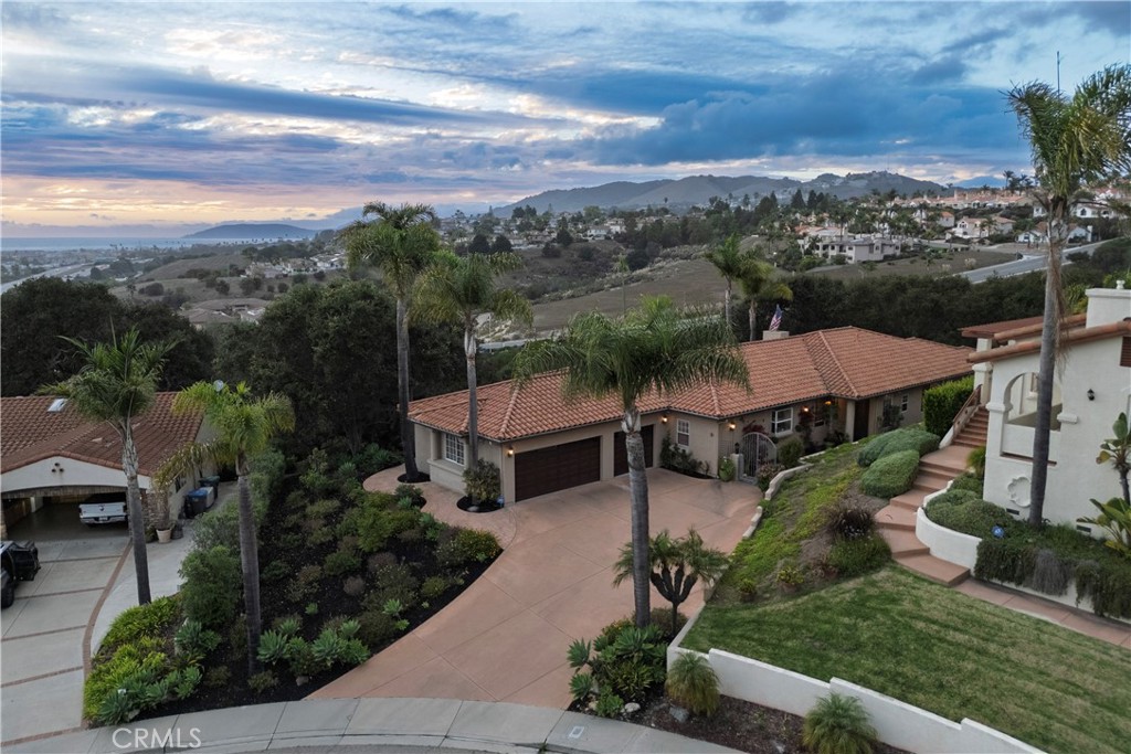 2 Paseo Ladera, Pismo Beach, CA 93449