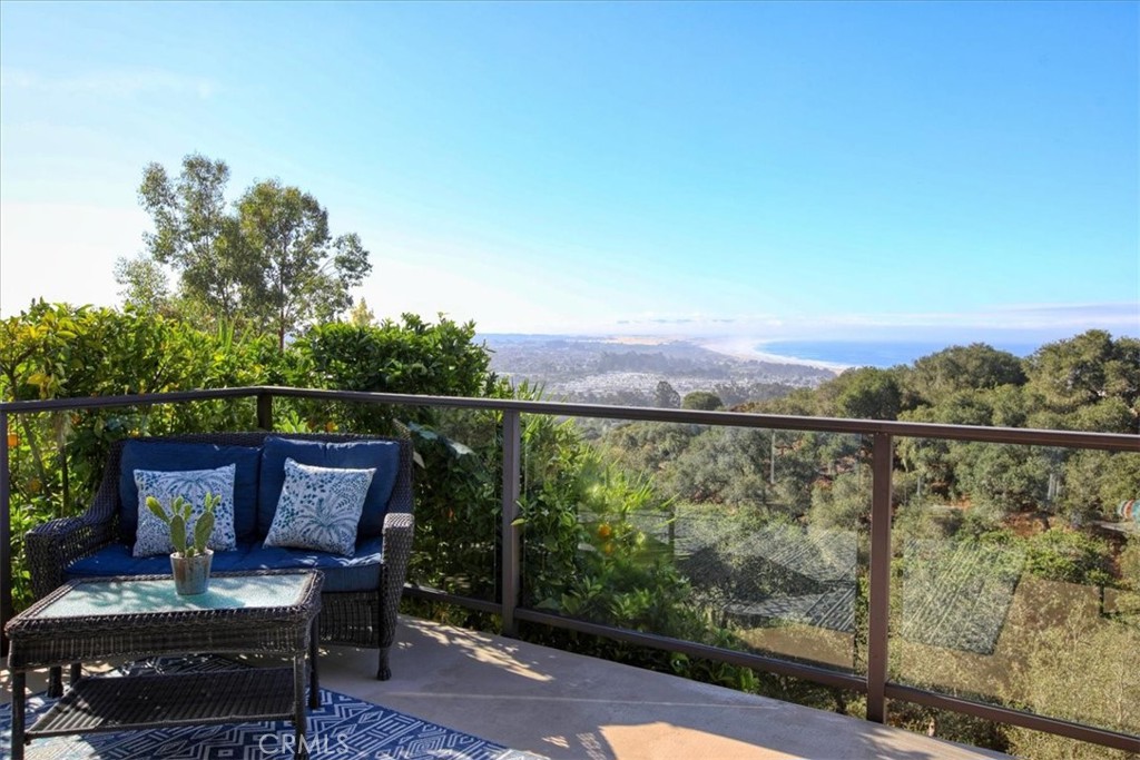 841 Visalia Street St, Pismo Beach, CA 93449