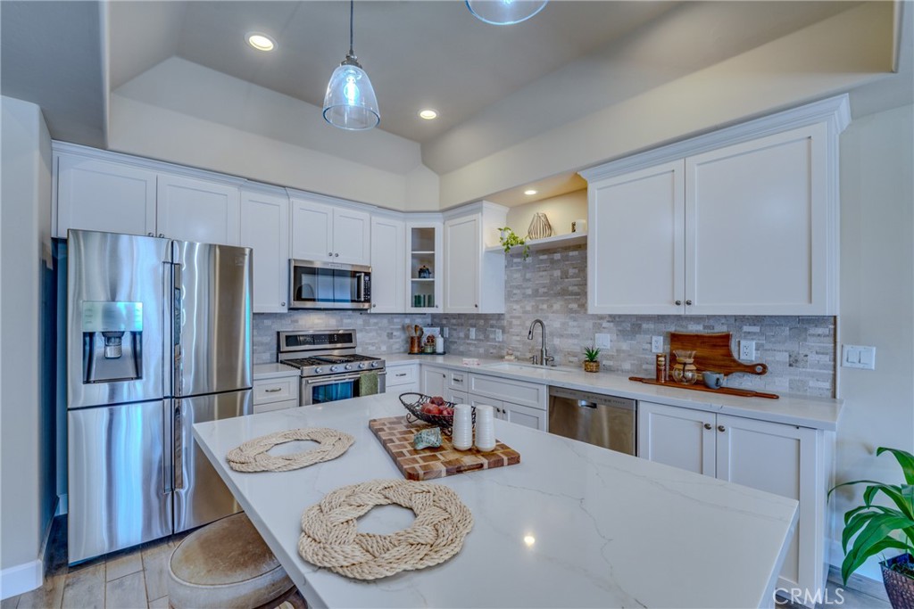 111 Greve Pl, Pismo Beach, CA 93449