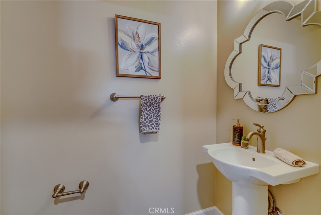 111 Greve Pl, Pismo Beach, CA 93449