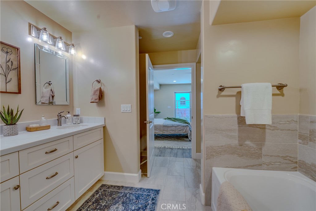 111 Greve Pl, Pismo Beach, CA 93449