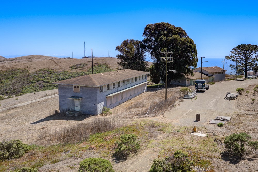 202 Monte Cristo Pl, Cambria, CA 93428
