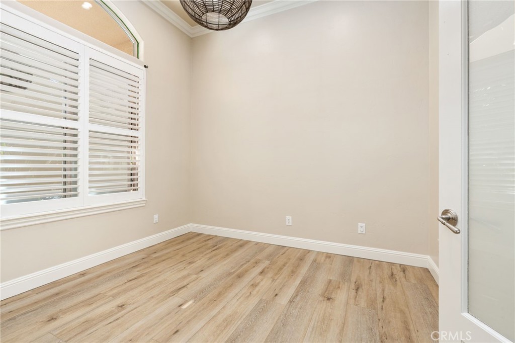 463 High Sierra, Exeter, CA 93221