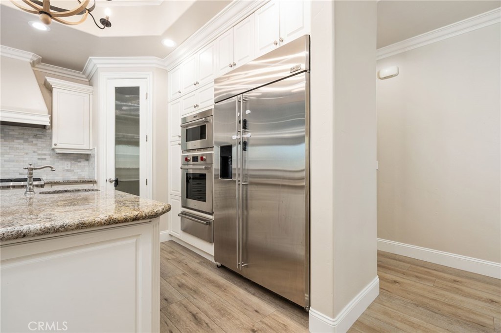 463 High Sierra, Exeter, CA 93221