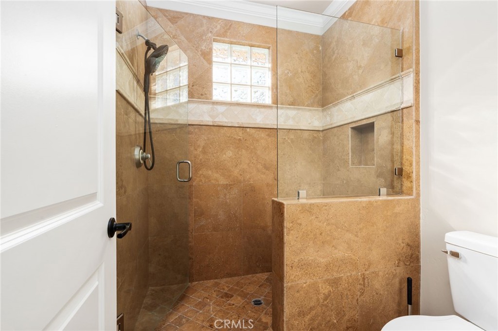 463 High Sierra, Exeter, CA 93221