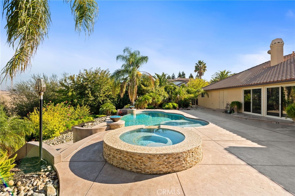 463 High Sierra, Exeter, CA 93221