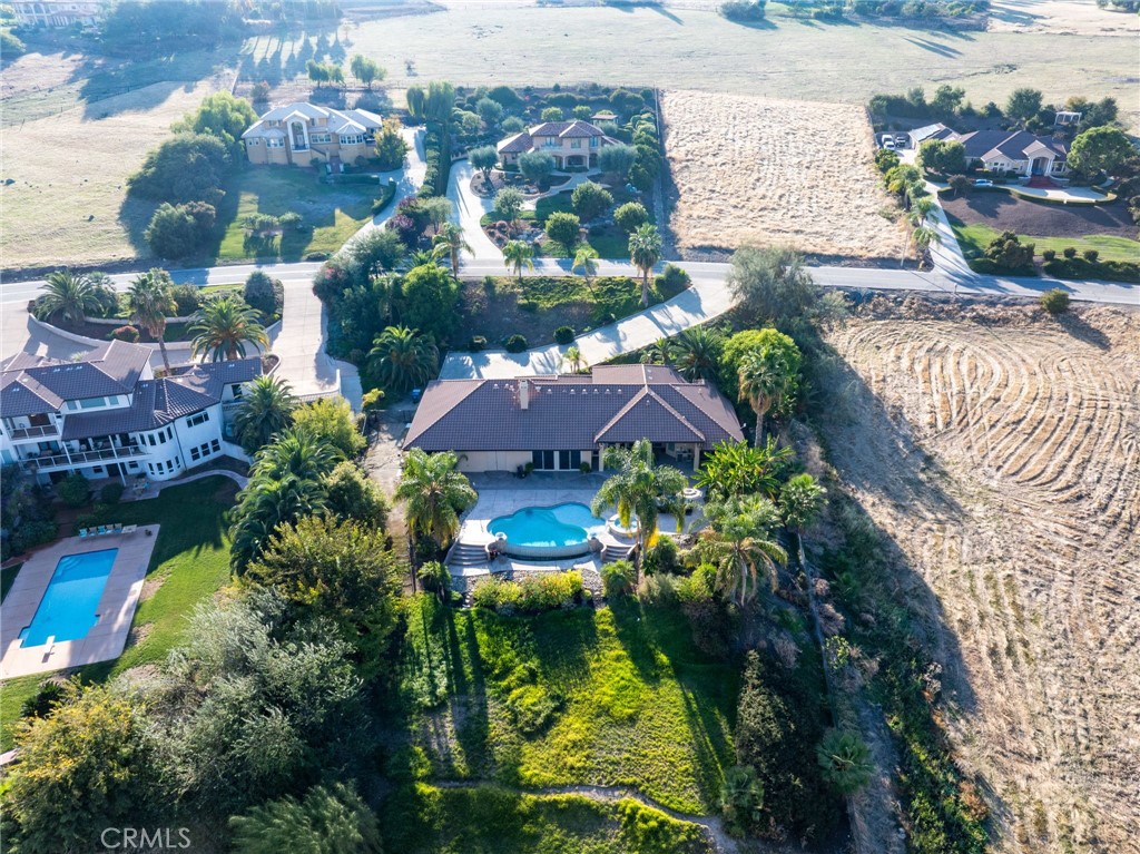 463 High Sierra, Exeter, CA 93221