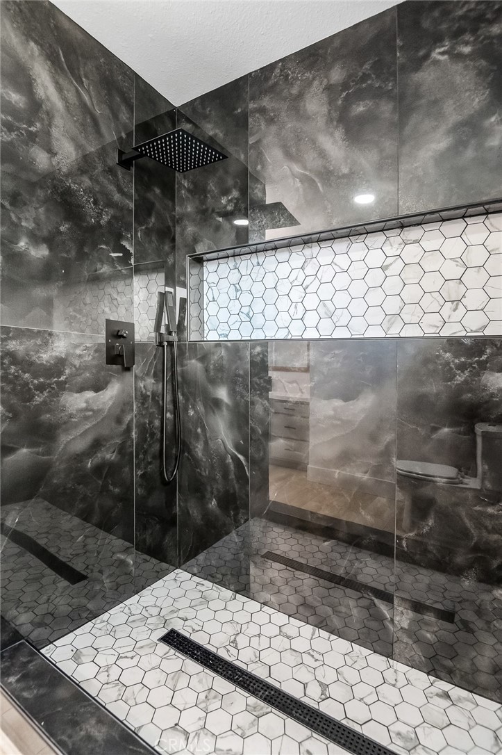 3731 S Mountain, Visalia, CA 93277