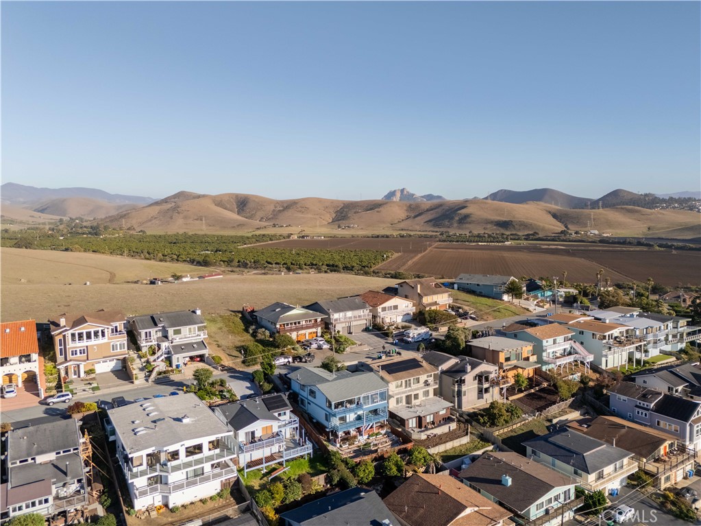 2350 Nutmeg, Morro Bay, CA 93442