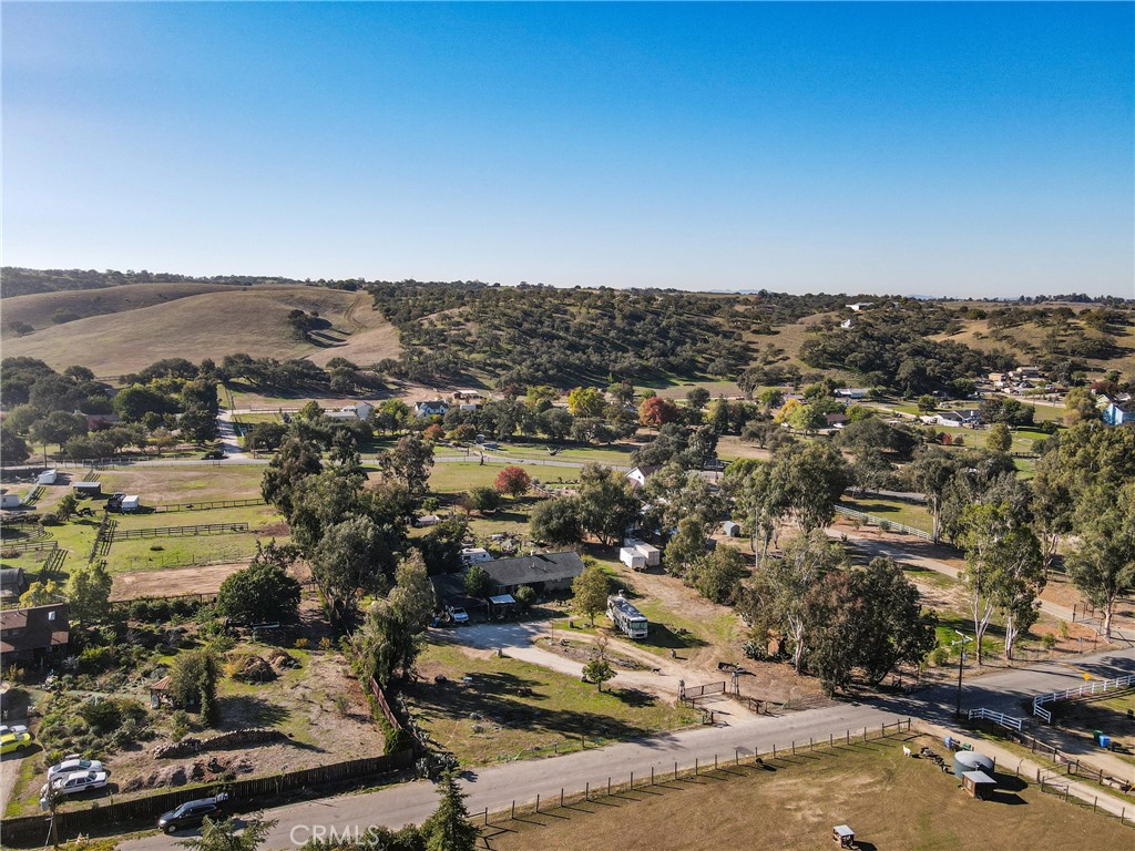 5920 Lone Pine Pl, Paso Robles, CA 93446