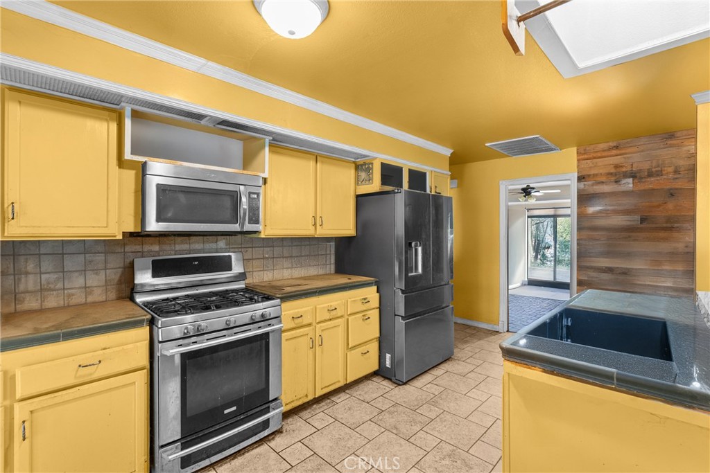 5920 Lone Pine Pl, Paso Robles, CA 93446