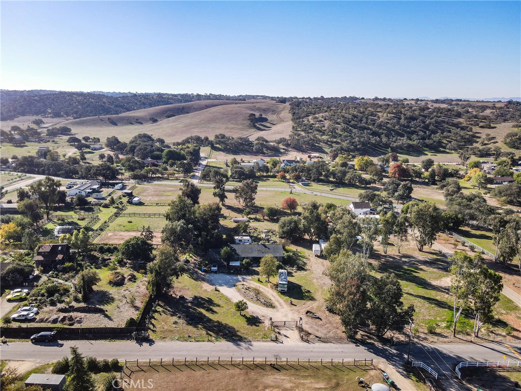 5920 Lone Pine Pl, Paso Robles, CA 93446