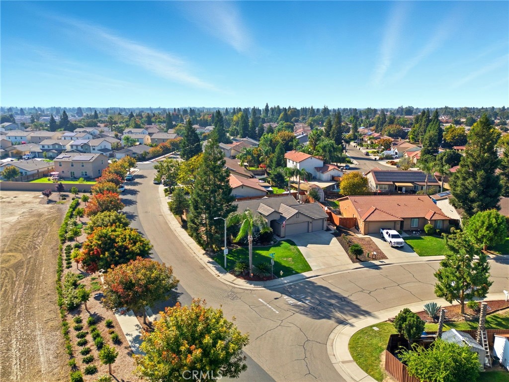 2431 S Cedar, Visalia, CA 93292