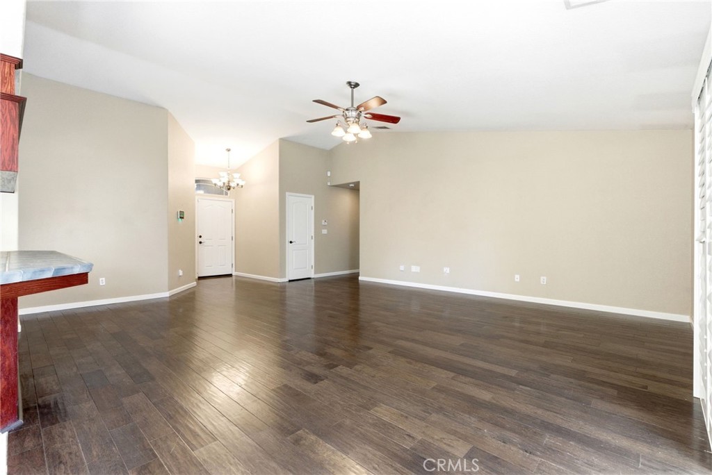 2431 S Cedar, Visalia, CA 93292