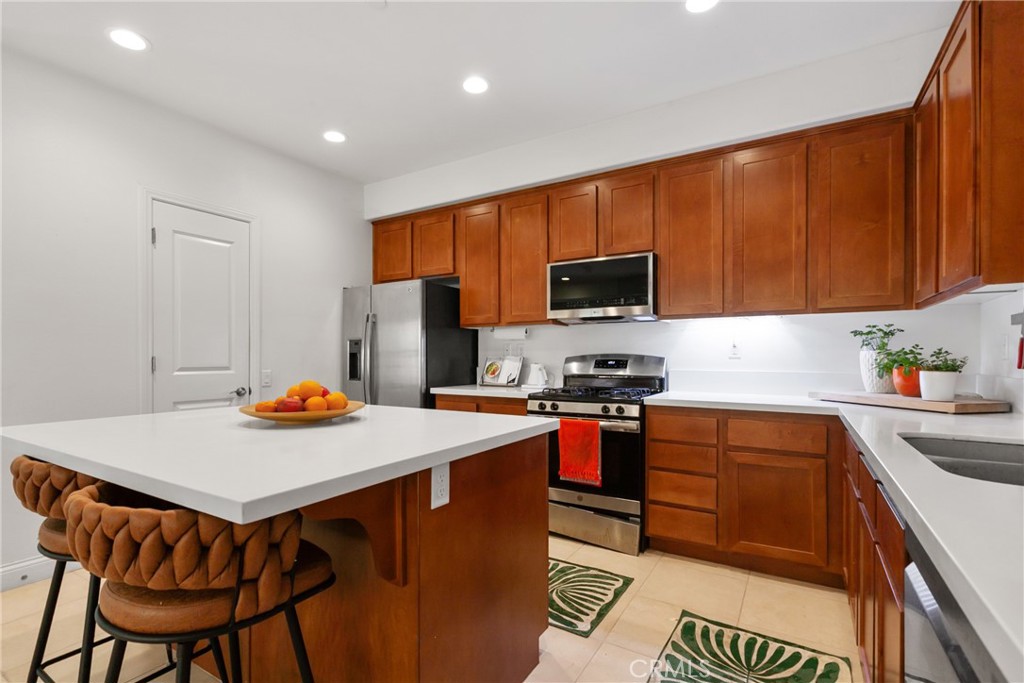 9388 Cielo Azul Ct, Atascadero, CA 93422