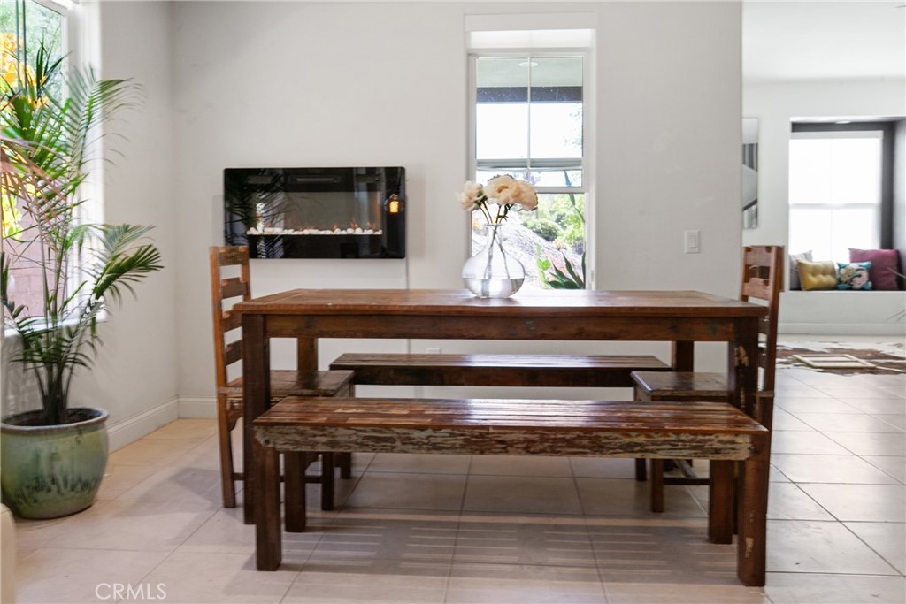 9388 Cielo Azul Ct, Atascadero, CA 93422