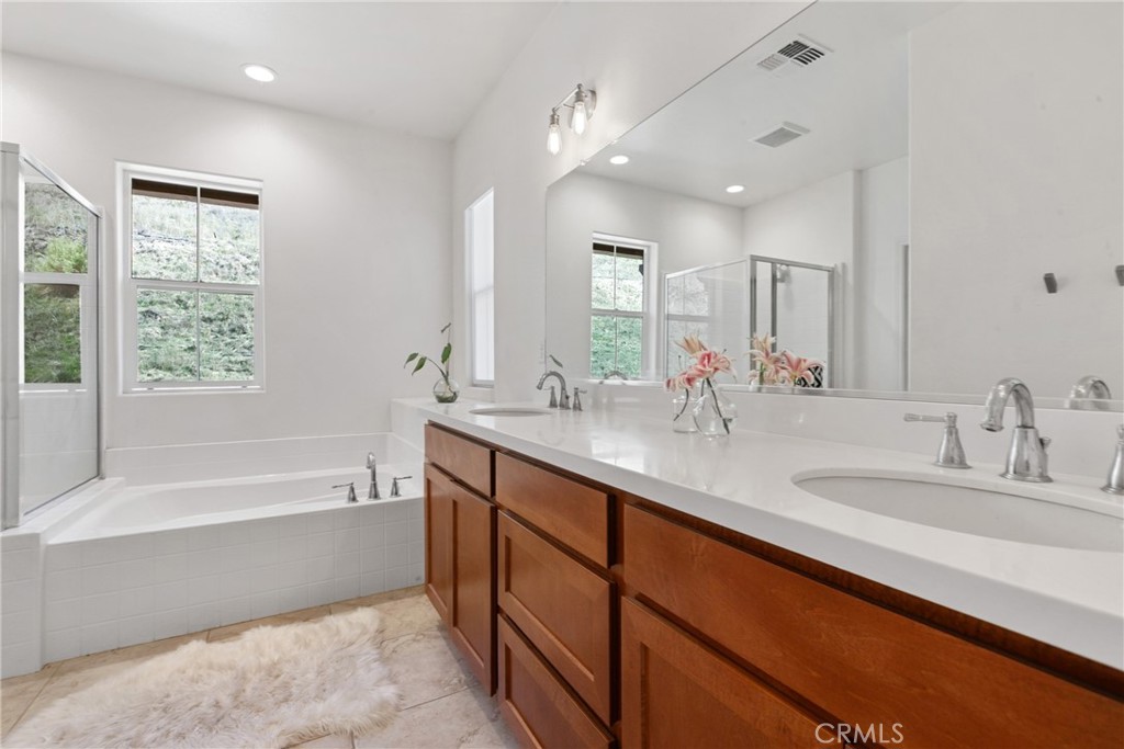 9388 Cielo Azul Ct, Atascadero, CA 93422