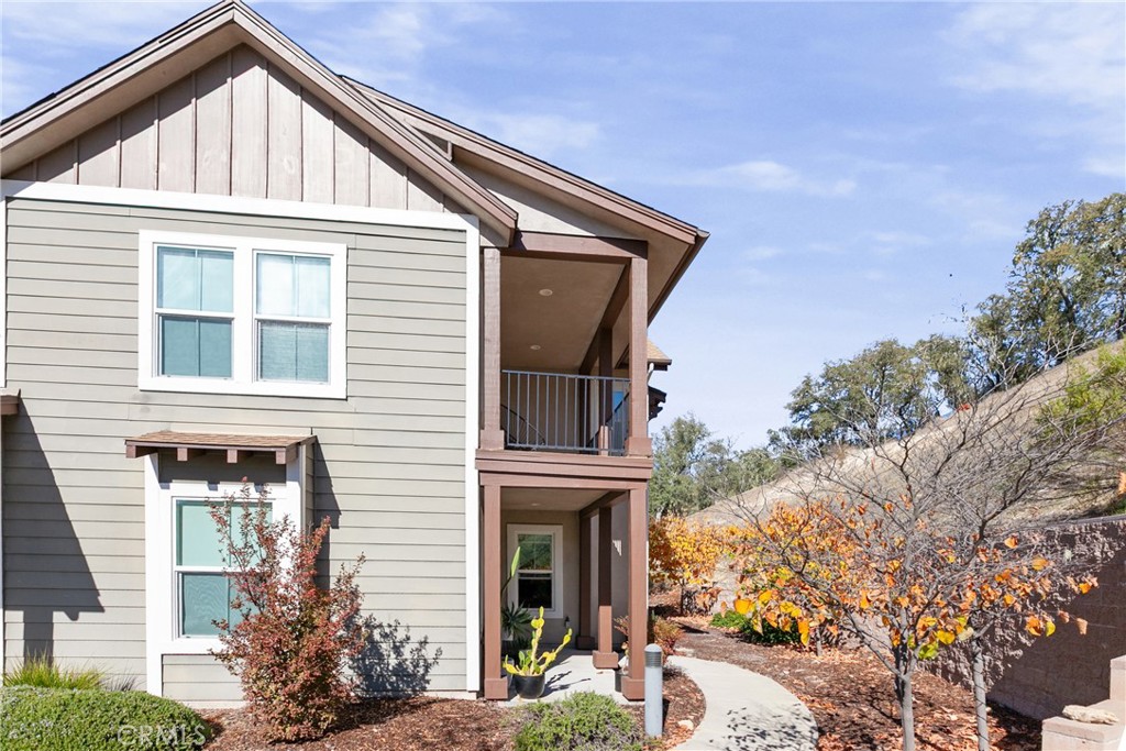 9388 Cielo Azul Ct, Atascadero, CA 93422