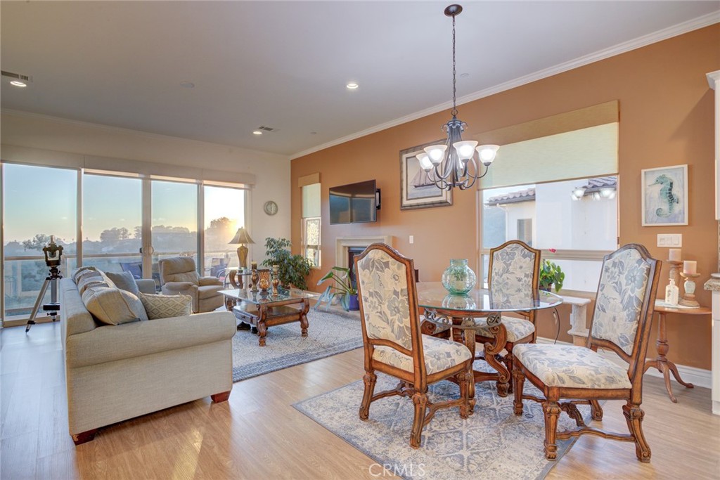 175 Clydell Ct, Pismo Beach, CA 93449