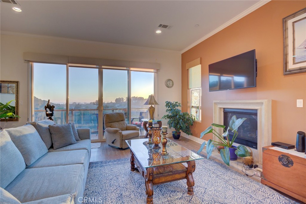 175 Clydell Ct, Pismo Beach, CA 93449