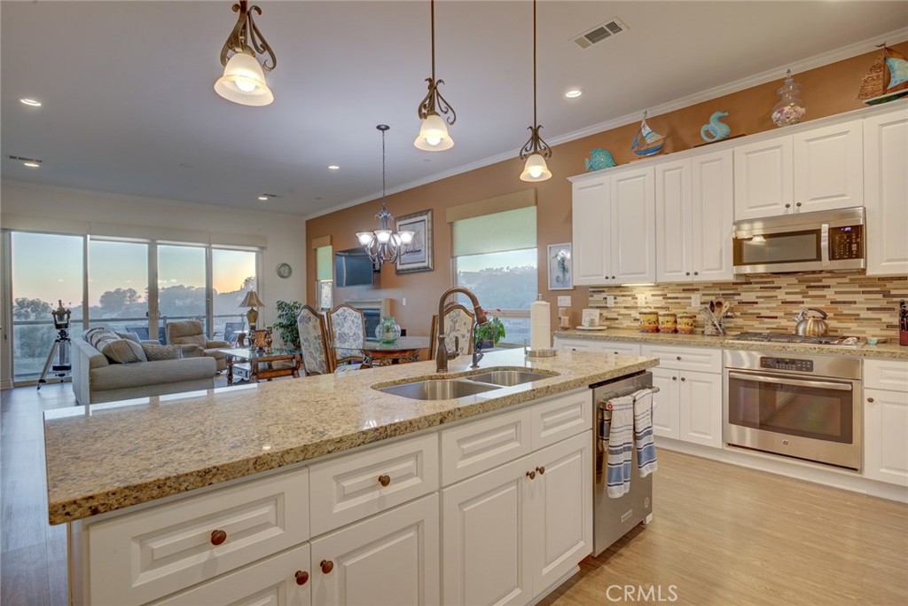 175 Clydell Ct, Pismo Beach, CA 93449