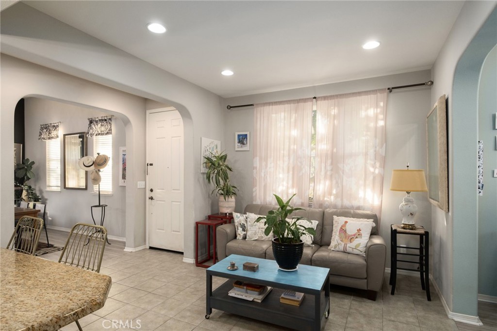 1783 N Leonard, Clovis, CA 93619