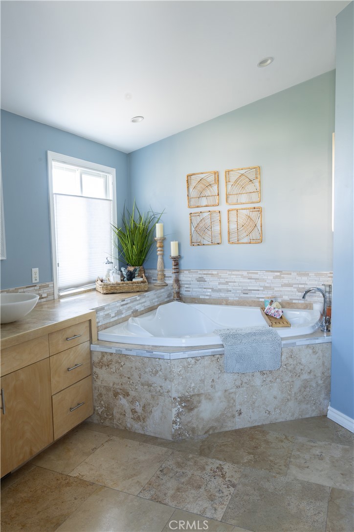 960 Tulare, Pismo Beach, CA 93449