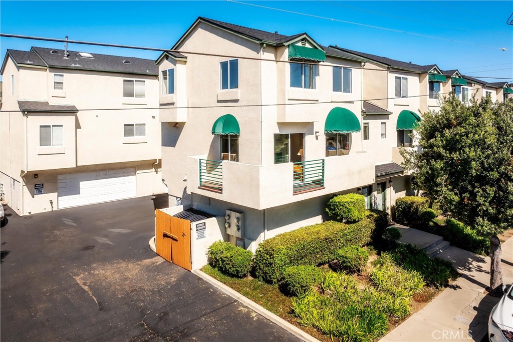 169 Ocean View Ave, Pismo Beach, CA 93449