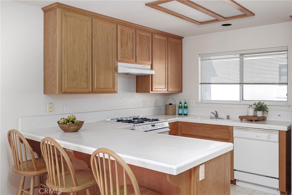 169 Ocean View Ave, Pismo Beach, CA 93449