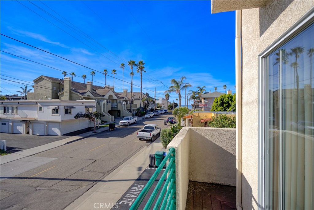 169 Ocean View Ave, Pismo Beach, CA 93449