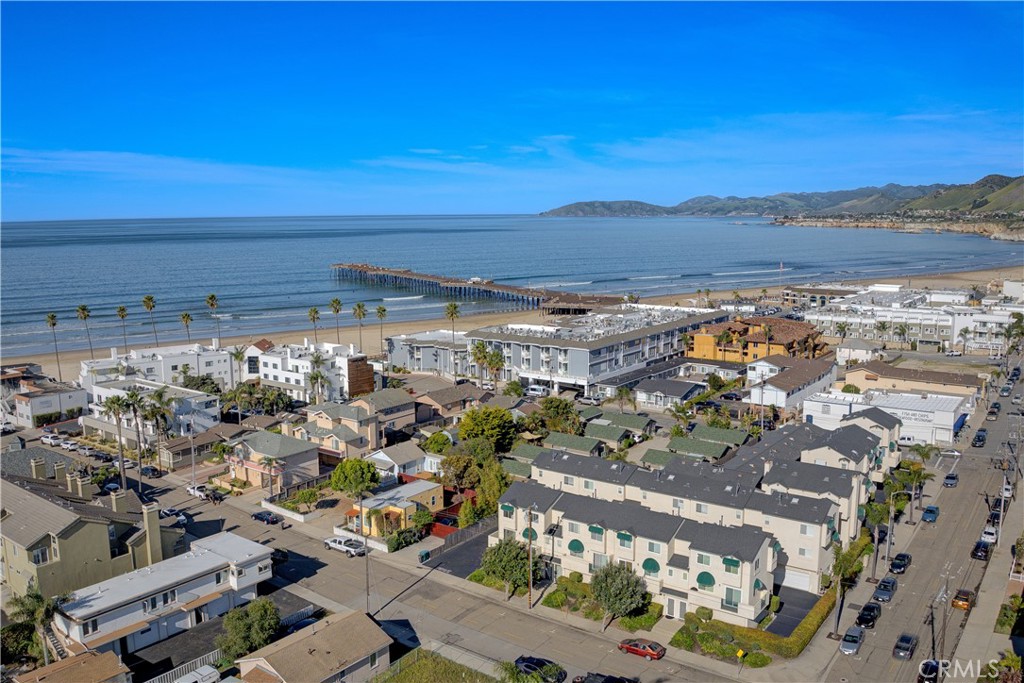 169 Ocean View Ave, Pismo Beach, CA 93449