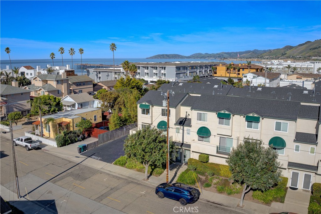 169 Ocean View Ave, Pismo Beach, CA 93449
