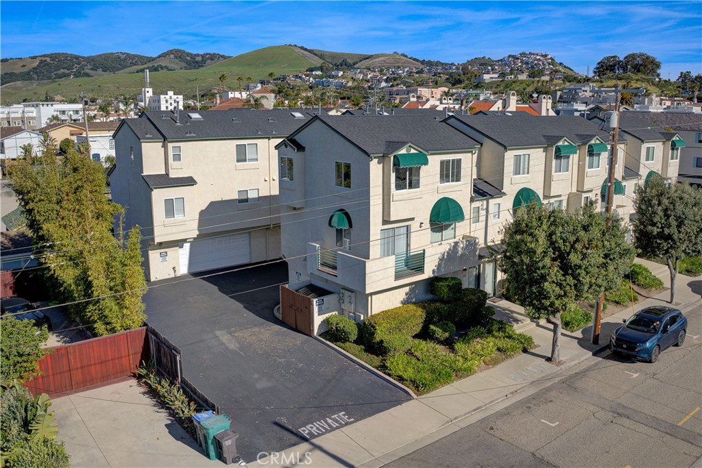 169 Ocean View Ave, Pismo Beach, CA 93449