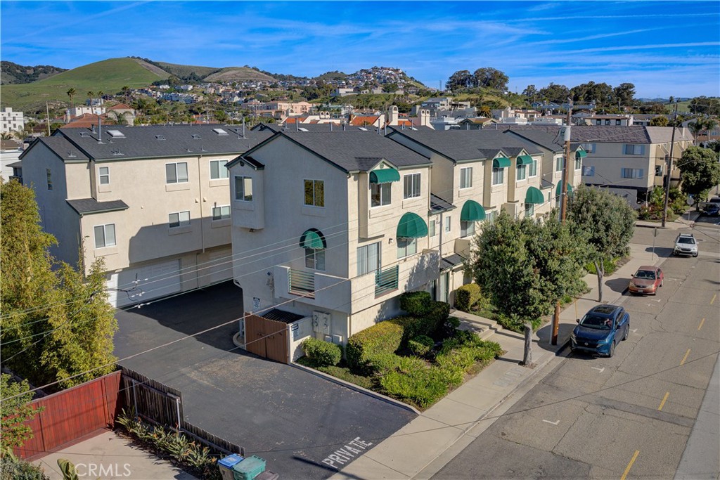 169 Ocean View Ave, Pismo Beach, CA 93449