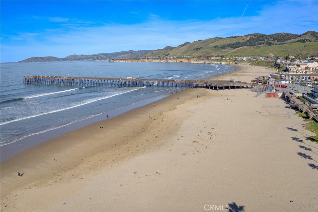 169 Ocean View Ave, Pismo Beach, CA 93449