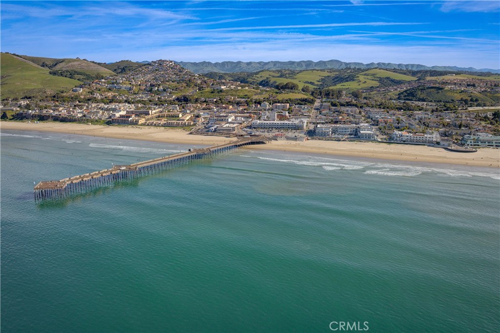 169 Ocean View Ave, Pismo Beach, CA 93449