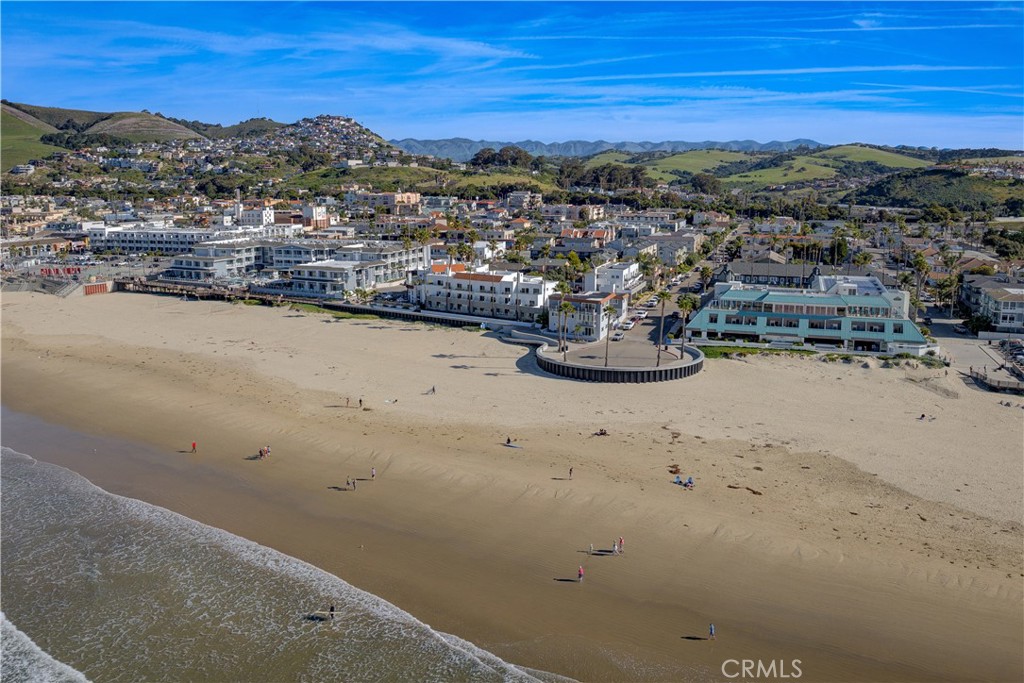 169 Ocean View Ave, Pismo Beach, CA 93449