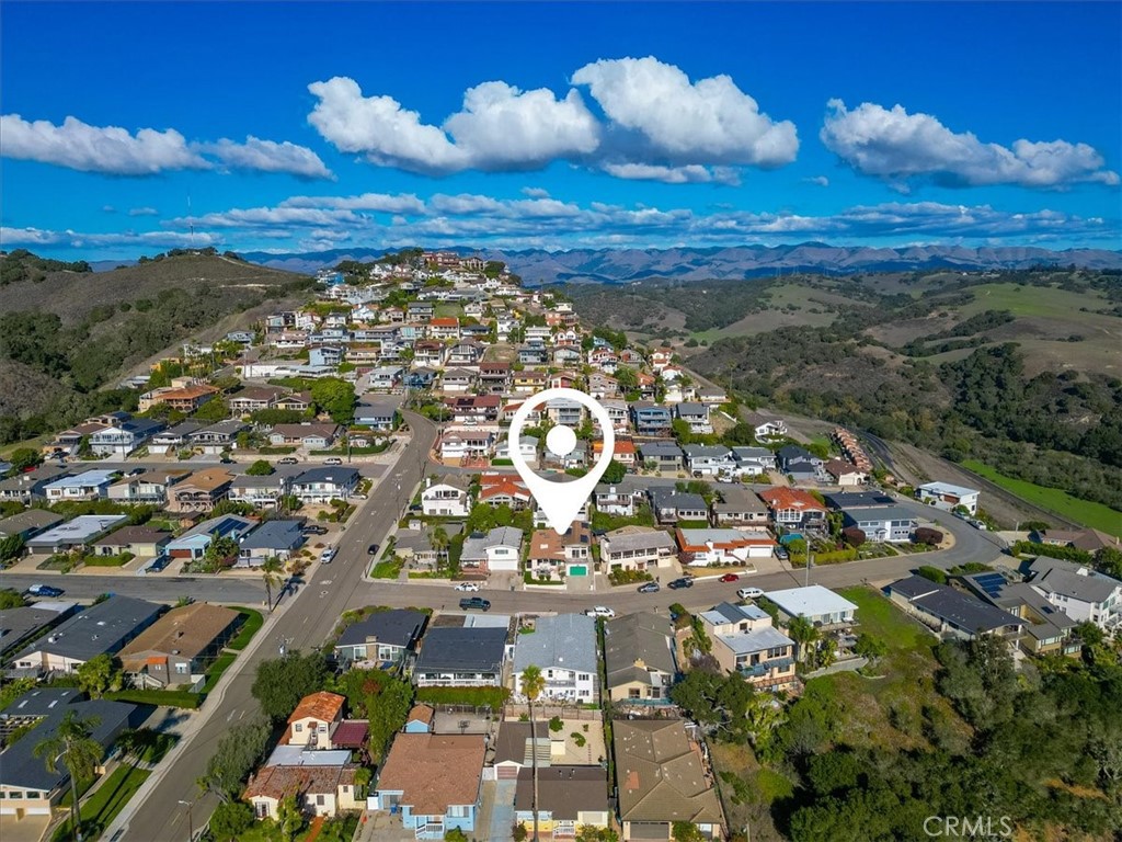 870 Visalia St, Pismo Beach, CA 93449