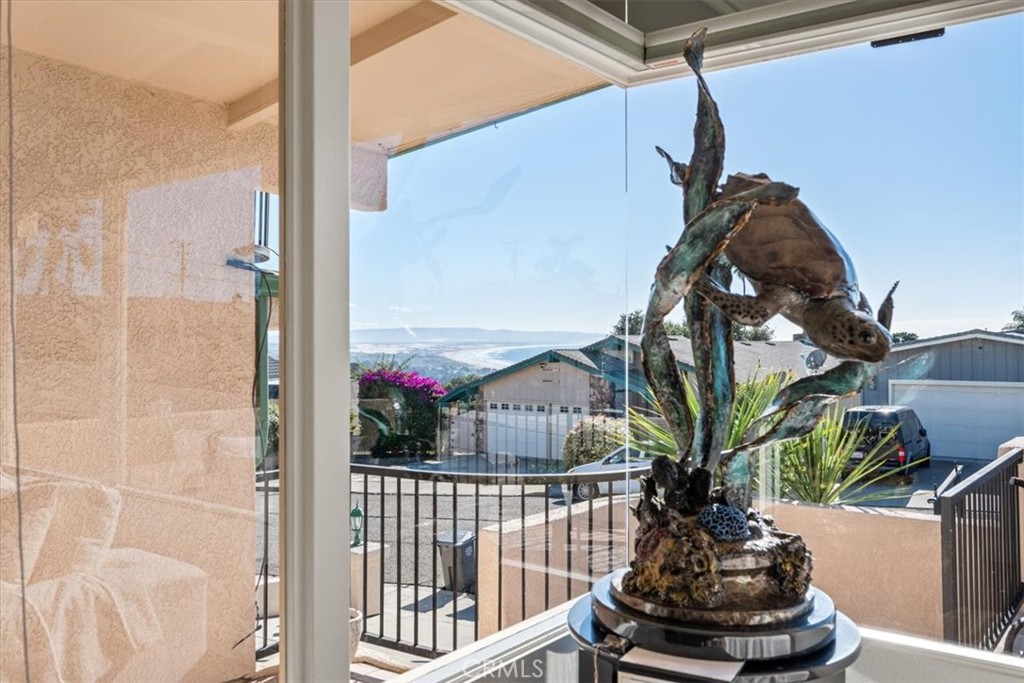 870 Visalia St, Pismo Beach, CA 93449