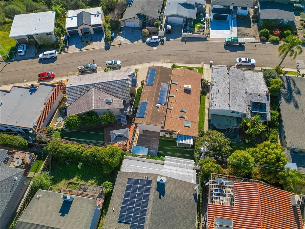 870 Visalia St, Pismo Beach, CA 93449