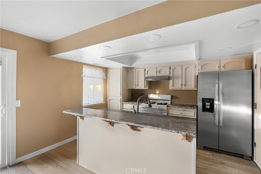 1639 Wade Dr, Paso Robles, CA 93446