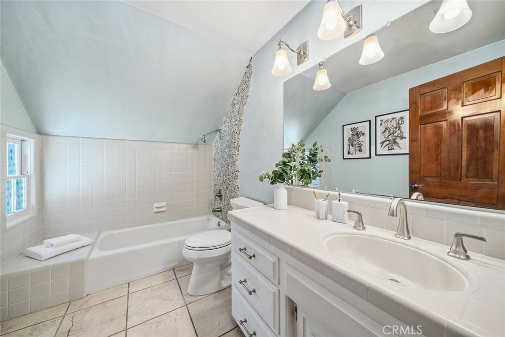 12250 San Antonio Rd, Atascadero, CA 93422