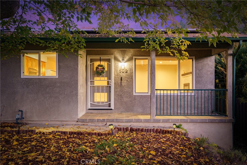 102 Glencrest Ln, Paso Robles, CA 93446