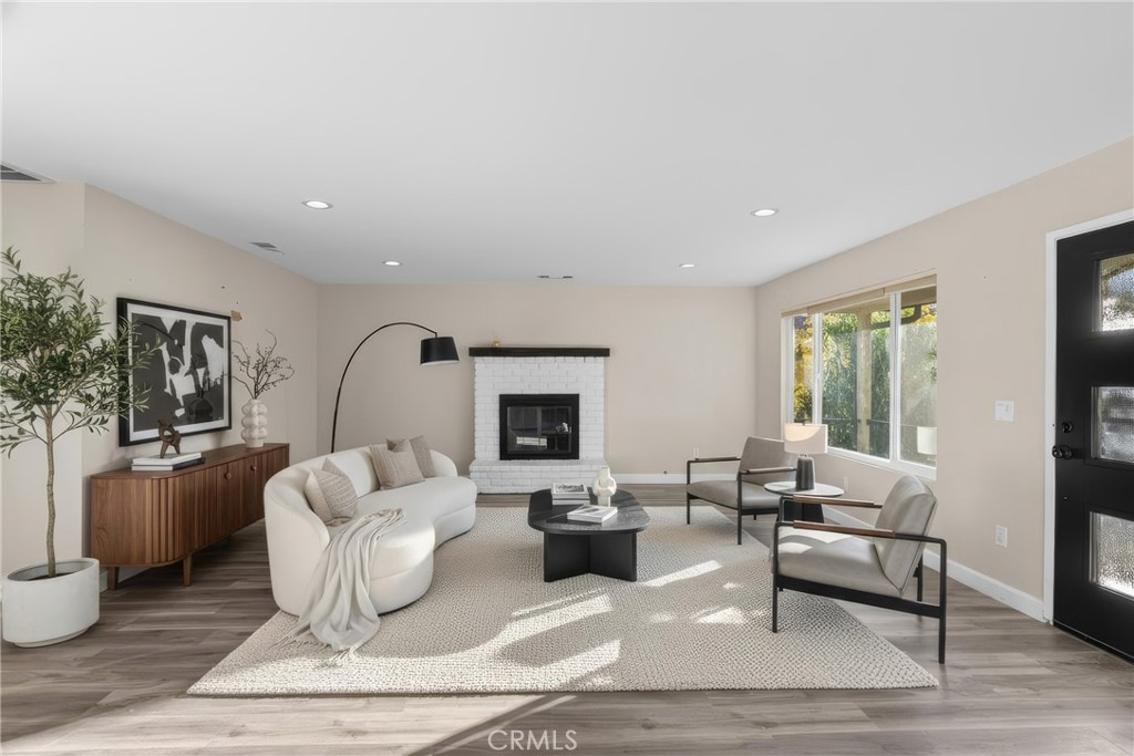 102 Glencrest Ln, Paso Robles, CA 93446