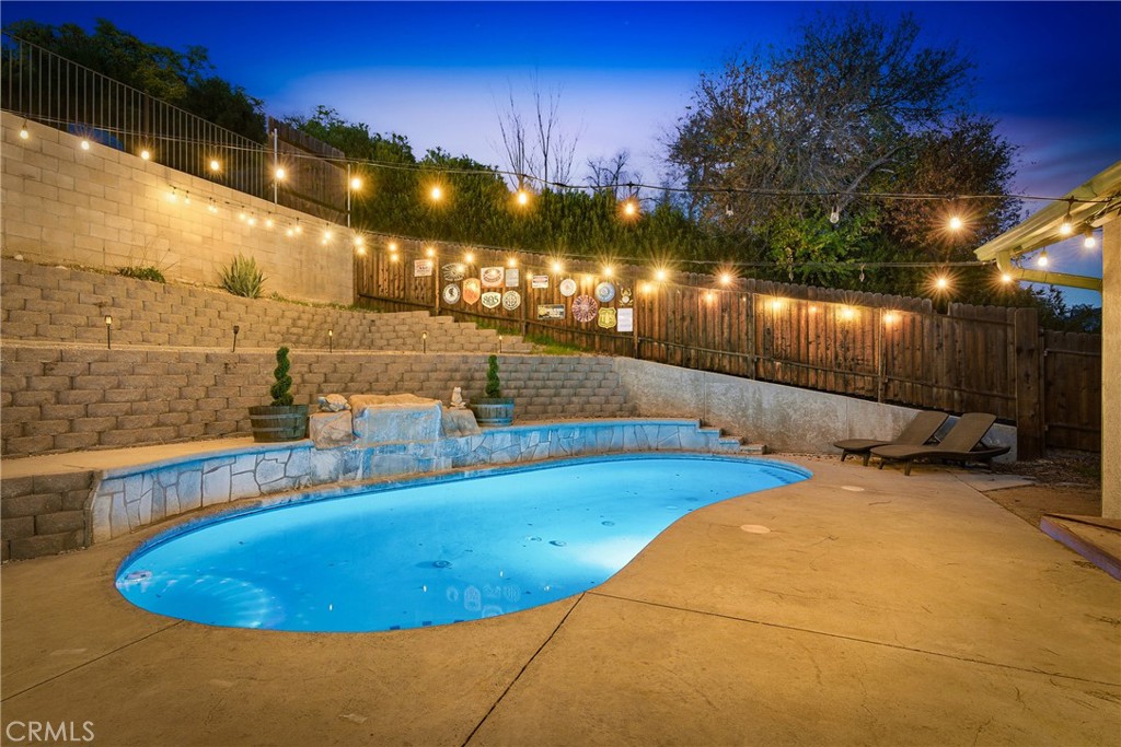 102 Glencrest Ln, Paso Robles, CA 93446