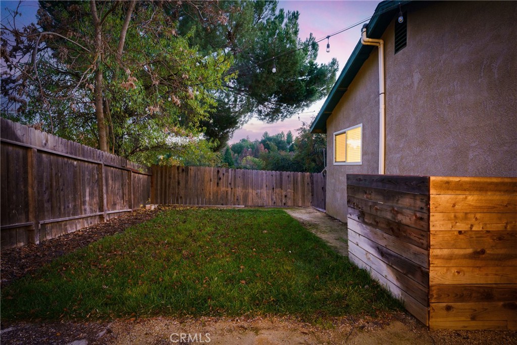 102 Glencrest Ln, Paso Robles, CA 93446