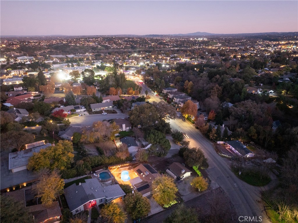 102 Glencrest Ln, Paso Robles, CA 93446